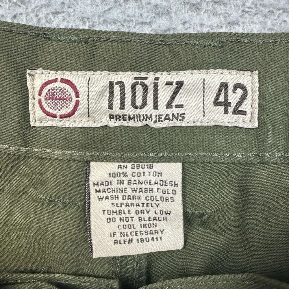 Noiz Cargo Shorts Mens 42 Green Baggy Grunge Belted KP420M 90s Casual 40x12* NEW